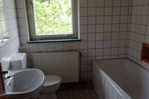 Charmantes Landhaus mit Nebengebäude in idyllischer Alleinlage - bestens zur Pferdehaltung geeignet! – Die vollständige Adresse der Immobilie erhältst du vom Anbieter., 91469 Hagenbüchach – Vorschaubild 15