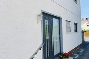 Gepflegtes Mehrfamilienhaus mit vielseitigen Nutzungsperspektiven – Die vollständige Adresse der Immobilie erhältst du vom Anbieter., 64404 Bickenbach – Vorschaubild 2