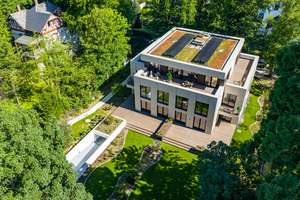 Erdgeschosswohnung mit Südwest-Terrasse und privatem Gartenbereich an der Elbchaussee – Die vollständige Adresse der Immobilie erhältst du vom Anbieter., 22587 Nienstedten, Hamburg – Vorschaubild 3