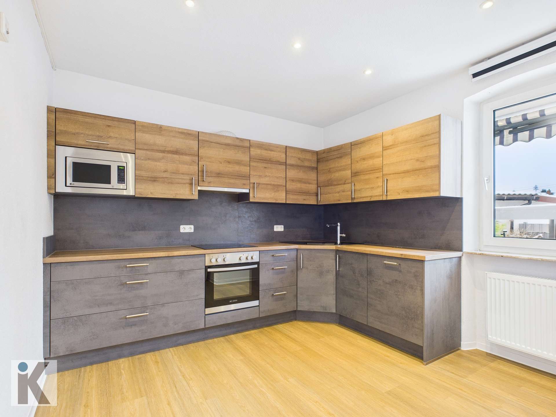 Immobilie in Heßheim - Umfassend modernisiertes Einfamilienhaus mit Garten und Garage - Bild 2