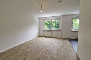 1-Zimmer-Wohnung im 2. Obergeschoss zu vermieten – Ringstraße 109, 4209 Grünau-Mitte, Leipzig – Vorschaubild 2