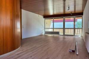 Großzügige 3,5 Zimmer-Wohnung mit Terrasse und Garten im Ortskern von Degerschlacht – Die vollständige Adresse der Immobilie erhältst du vom Anbieter., 72768 Degerschlacht, Reutlingen – Vorschaubild 2