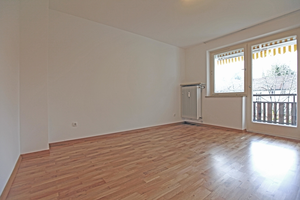 Immobilie in Oberhaching - 2 Charmante Wohnungen in einer wirtschaftlichen Einheit, in ruhiger Lage von München-Oberhaching - Bild 1