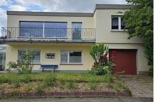 Einfamilienhaus mit Wintergarten in ruhiger Lage – Die vollständige Adresse der Immobilie erhältst du vom Anbieter., 37671 Höxter – Vorschaubild 1