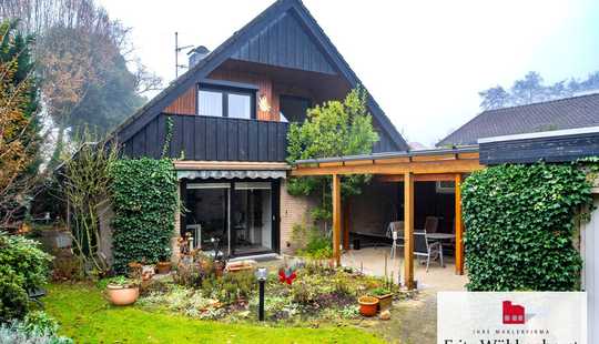 Bild von Ansprechendes Einfamilienhaus auf großem Grundstück in zentraler Lage