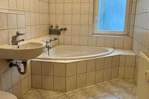 2- Zimmer-Wohnung mit Balkon im ruhigen Hinterhof – Wöllnerstraße 7a, 4357 Großzschocher, Leipzig – Vorschaubild 3