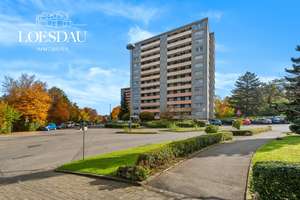 Attraktive 2-Zimmer-Wohnung mit Loggia, Außenstellplatz und Aussicht – Die vollständige Adresse der Immobilie erhältst du vom Anbieter., 72760 Reutlingen-Mitte, Reutlingen – Vorschaubild 1