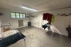 JA, zur soliden 3-Zimmer-Eigentumswohnung mit Sonnenloggia in zentraler Lage von Solingen-Wald – Die vollständige Adresse der Immobilie erhältst du vom Anbieter., 42719 Wald, Solingen – Vorschaubild 15