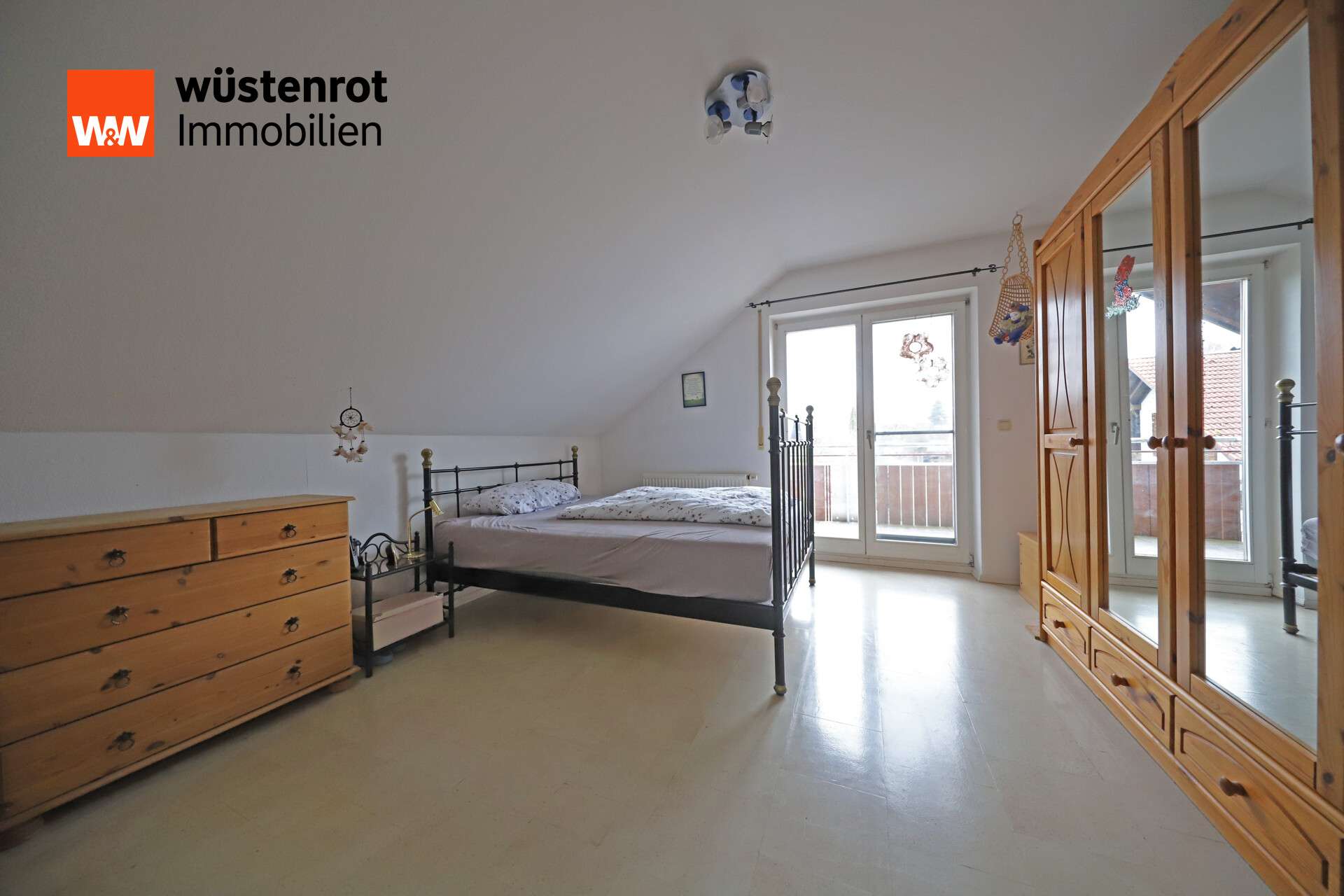 Immobilie in Berkheim - Einfamilienhaus in angenehmer und Familienfreundlicher Lage ! - Bild 0