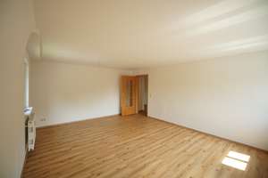 3 Raum Dachgeschoßwohnung in Tharandt zu verkaufen – Piennerstr. 37, 1737 Tharandt – Vorschaubild 6