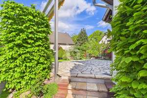 DHH in Biesdorf mit Gartenruhe auf 94 m² | Klima | Terrasse – Die vollständige Adresse der Immobilie erhältst du vom Anbieter., 12683 Biesdorf, Berlin – Vorschaubild 4