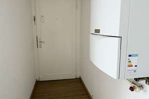 Helle, zentral gelegene 2-Zimmer-Dachgeschoss-Wohnung – Carnaper Str. 113, 42283 Barmen, Wuppertal – Vorschaubild 5