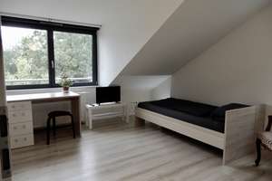 Neu renoviertes voll möbliertes Reiheneckhaus in München Obermenzing – 81247 Obermenzing, München – Vorschaubild 25