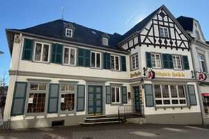Historisches Gebäude mit viel Potenzial in Altenkirchen – Die vollständige Adresse der Immobilie erhältst du vom Anbieter., 57610 Altenkirchen (Westerwald) – Vorschaubild 1