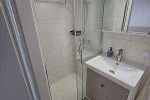 Property thumbnail 18