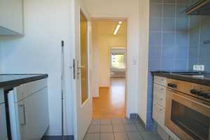 Sanierungsobjekt in Wersten mit viel Potenzial: 2-Familienhaus mit Garten & Balkon in ruhiger Gegend – Düsseldorf – Vorschaubild 25