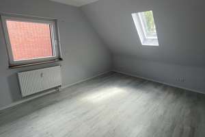 58 qm DG Wohnung renoviert mit Küche – Acklerstr. 13, 46117 Heide, Oberhausen – Vorschaubild 7
