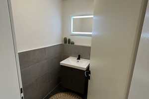 Ideal für Berufseinsteiger oder Studenten! Möbliertes Apartment – Rennesstraße 41, 91054 Erlangen – Vorschaubild 4