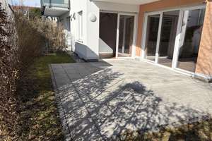 Charmante 3-Zimmer-Wohnung mit Terrasse, Garten und 2 TG-Stellplätze im Südwesten von Ingolstadt – Die vollständige Adresse der Immobilie erhältst du vom Anbieter., 85051 Münchener Straße, Ingolstadt – Vorschaubild 7