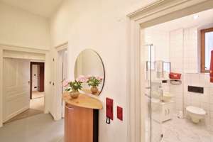 Altbau-Liebe: Repräsentative 3-Zimmer-Wohnung in historischem Anwesen - Heidelberg-Neuenheim – Die vollständige Adresse der Immobilie erhältst du vom Anbieter., 69120 Neuenheim, Heidelberg – Vorschaubild 10