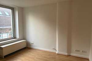 Kleine, ruhige Wohnung in zentraler Lage mit 2 Zi., kl. Diele, neuem Bad in D-dorf-Friedrichstadt – Jahnstraße 83, 40215 Düsseldorf – Vorschaubild 5