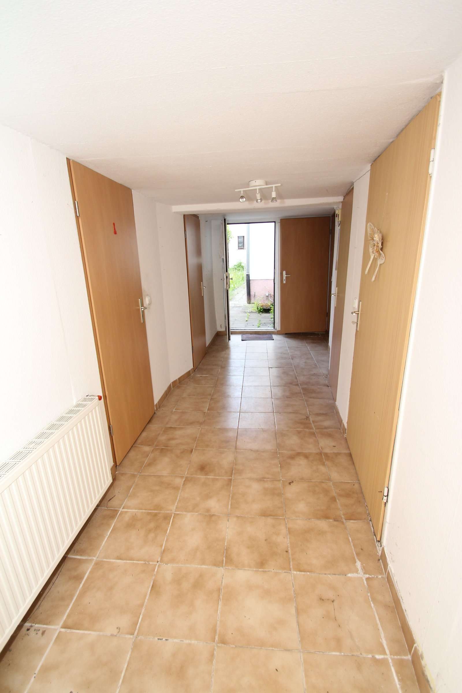 Immobilie in Waltershausen - Waltershausen, 2 Familienhaus mit Anbau - Bild 2