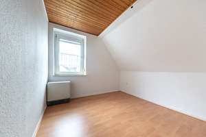 Ein kleines Reich unterm Dach – Charmante Wohnung in Essen-Überruhr – Die vollständige Adresse der Immobilie erhältst du vom Anbieter., 45277 Überruhr-Holthausen, Essen – Vorschaubild 11