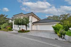 Außergewöhnliche Luxusvilla mit separatem Gewerbeanteil – Rastatt (Kreis) – Vorschaubild 4
