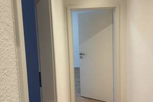 Erstbezug nach Komplettsanierung: 2 Zi Wohnung, neue Einbauküche weiss, hell, ruhig – Schmettaustrasse 10, 45139 Südostviertel, Essen – Vorschaubild 6