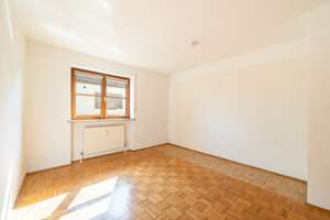 AIGNER - Traumhafte 3-Zimmer-Wohnung mit eigenem Gartenanteil – Die vollständige Adresse der Immobilie erhältst du vom Anbieter., 81249 Lochhausen, München – Vorschaubild 3