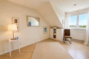 Über den Dächern Aschaffenburgs – großzügige Dachgeschosswohnung mit Dachterrasse und Schlossblick – Die vollständige Adresse der Immobilie erhältst du vom Anbieter., 63741 Nilkheim, Aschaffenburg – Vorschaubild 4