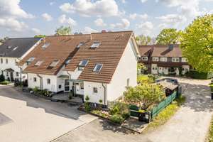 Sonniges Familienidyll - großzügiges Reiheneckhaus mit gehobener Ausstattung und Südgarten – Die vollständige Adresse der Immobilie erhältst du vom Anbieter., 44339 Lindenhorst, Dortmund – Vorschaubild 1