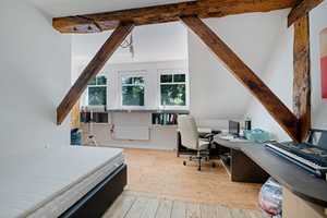 !!Historischer Charme trifft auf modernen Luxus!!
Schöner Resthof mit 2 Einliegerwohnungen in beste – Leer (Kreis) – Vorschaubild 14