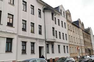 Tolle DG-Whg. mit Balkon, Einbauküche, Designebelag, Bad mir Wanne und Duschaufsatz...... – Charlottenstraße 81, 9126 Gablenz, Chemnitz – Vorschaubild 2