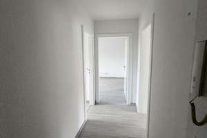Frisch renoviert & sofort bezugsfrei – Helle 2-Zimmer-Wohnung in Salzgitter-Thiede – Pappeldamm 93, 38239 Thiede, Salzgitter – Vorschaubild 4