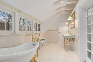 Property thumbnail 16