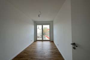3-Zi.-Whg., 97,22 qm im 4. OG - SÜD STADT MITTE - ZUHAUSE MITTEN IN NEU-ULM – Die vollständige Adresse der Immobilie erhältst du vom Anbieter., 89231 Neu-Ulm – Vorschaubild 8
