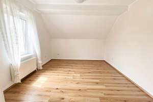 Vollvermietetes und in Teilen saniertes 3-Parteienhaus mit Garten in Wald! – Die vollständige Adresse der Immobilie erhältst du vom Anbieter., 42719 Wald, Solingen – Vorschaubild 13