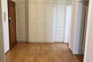 GROSSZÜGIGE, GEMÜTLICHE 3-ZI-ALTBAUWOHNUNG IM GRÜNEN – Die vollständige Adresse der Immobilie erhältst du vom Anbieter., 80636 St. Vinzenz, München – Vorschaubild 13