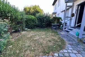 Gepflegte Doppelhaushälfte mit Garten, Garage und ausgebautem Dachgeschoss in bevorzugter Wohnlage  – Die vollständige Adresse der Immobilie erhältst du vom Anbieter., 90513 Zirndorf – Vorschaubild 9