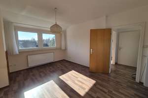 Kompaktes Zuhause in Remscheid: Modernisierte 2,5-Zimmer-Wohnung – Barmer Straße 59, 42899 Großhülsberg, Remscheid – Vorschaubild 3