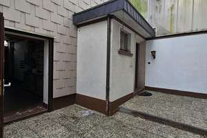 Eigenes Haus im Hinterhof - 2,5 Z., Küche, Diele, neues Bad, Gäste-WC