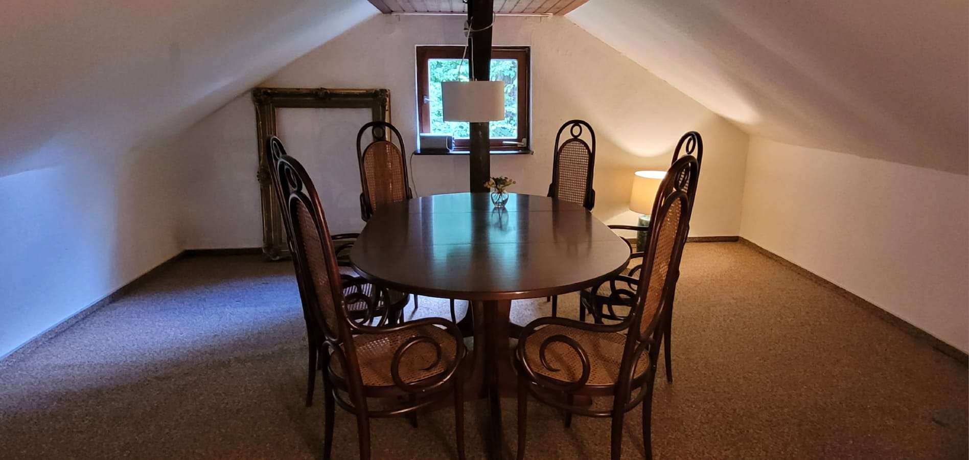 Immobilie in Niederfischbach - Ihr Rückzugsort im Grünen - Einfamilienhaus mit Terrasse und Blick ins Grüne! - Bild 2