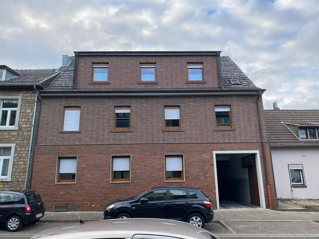 Immobilie in Stolberg - solides 3-Familienhaus in Stolberg - Kapitalanlage - Bild 0