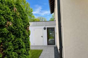 Gepflegtes freistehendes Einfamilienhaus mit Garten & Wintergarten - Fürth-Unterfarrnbach – Die vollständige Adresse der Immobilie erhältst du vom Anbieter., 90766 Unterfarrnbach, Fürth – Vorschaubild 25