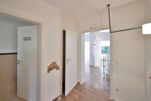 Licht, Aussicht, Lebensqualität – Reihenendhaus am Wartberg gegen Gebot – Die vollständige Adresse der Immobilie erhältst du vom Anbieter., 75177 Nordstadt, Pforzheim – Vorschaubild 13