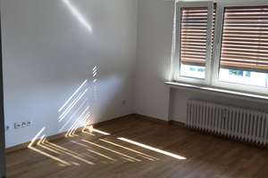 Modern renovie 3-Zimmer-Wohnung mit Einbauküche und Balkon/Garten in Bonn Ippendorf  – Gudenauer Weg 20, 53127 Ippendorf, Bonn – Vorschaubild 9