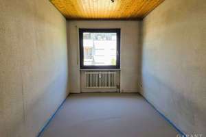 Helle 3 1/2 Zimmer-Wohnung mit Dachterrasse nahe beim Stadtpark – Die vollständige Adresse der Immobilie erhältst du vom Anbieter., 72764 Reutlingen-Mitte, Reutlingen – Vorschaubild 9