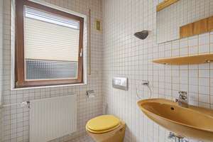 Familienidylle mit Einliegerwohnung & großem Garten in bevorzugter Wohnlage – Die vollständige Adresse der Immobilie erhältst du vom Anbieter., 76571 Gaggenau – Vorschaubild 31
