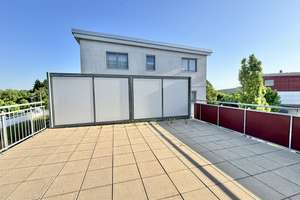 EVERNEST: partially furnished 4br duplex house fitted kitchen 2x parking yard Wiesbaden-Auringen – Die vollständige Adresse der Immobilie erhältst du vom Anbieter., 65207 Auringen, Wiesbaden – Vorschaubild 16